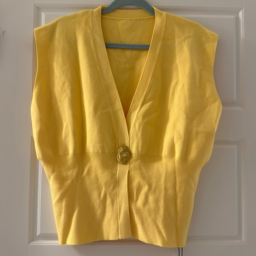 Commense Yellow Knit Vest with Gold Accent